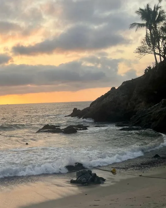 carrusel-4-atardecer-rocas